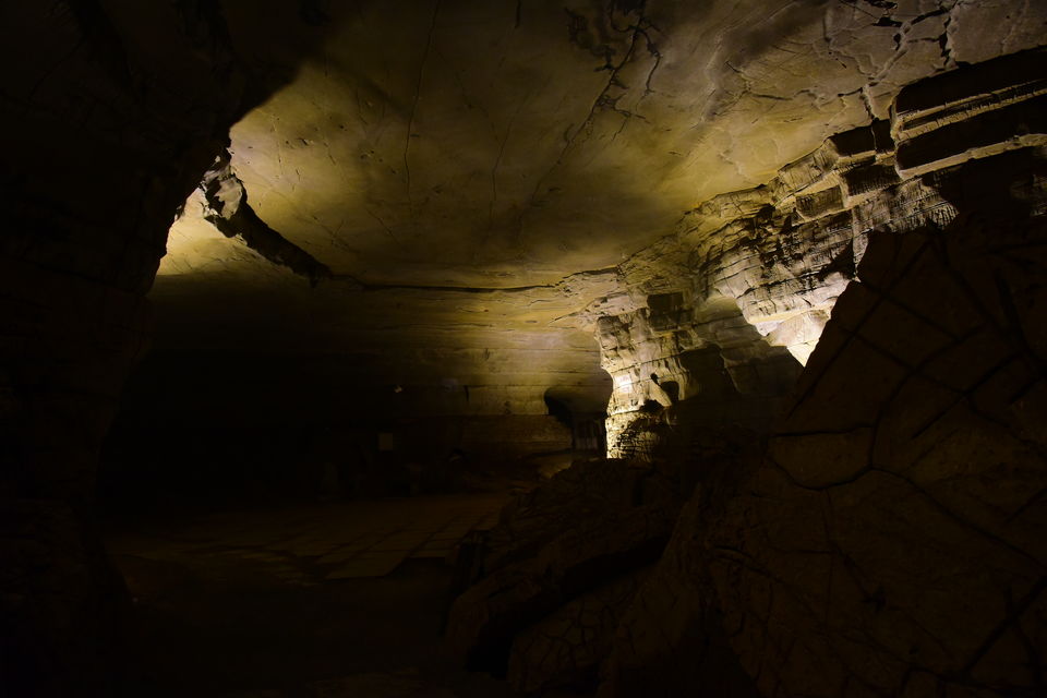 Photo of Belum Caves, Kolimigundla, Andhra Pradesh, India by Chaitali Chatterjee