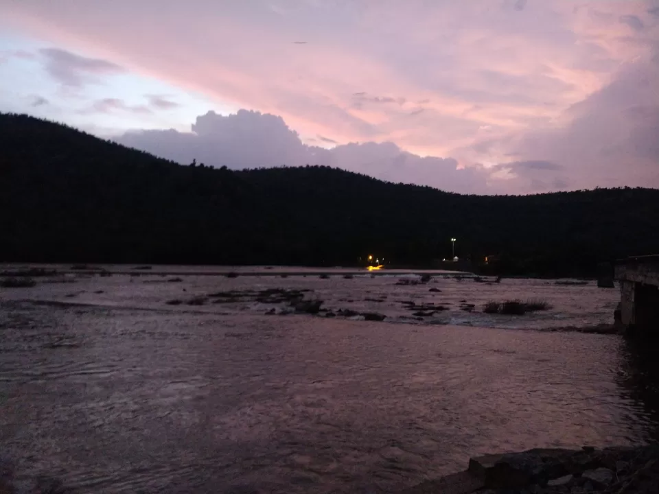 Photo of Barachukki Waterfalls, Chamarajnagar, Karnataka, India by Chaitali Chatterjee