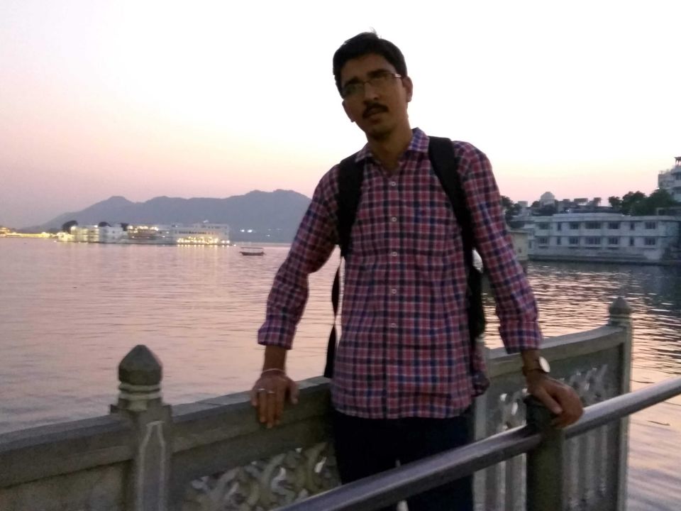 Photo of Lal Ghat Road, Near Jagdish Temple, Udaipur, Rajasthan, India by pavan
