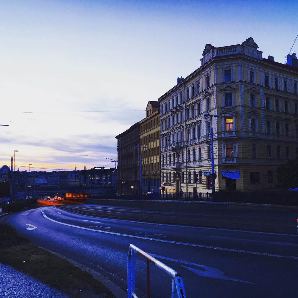 Photo of Europe Backpacking Series: Why You Will Love and Hate Europe 1/1 by Kanika Gupta