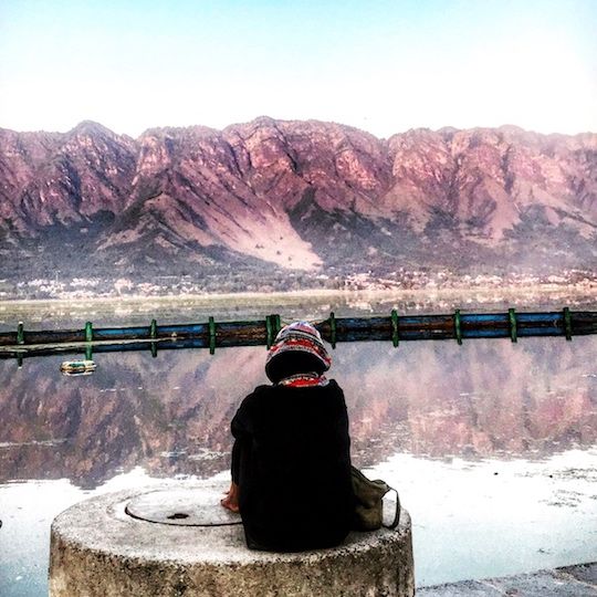 Photo of My Solo Travel in Kashmir: Somewhere Among Kashmiriyat, Curfew and Kahwa, I left my Heart Behind | l 9/17 by Kanika Gupta