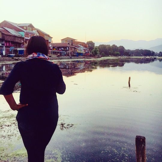 Photo of My Solo Travel in Kashmir: Somewhere Among Kashmiriyat, Curfew and Kahwa, I left my Heart Behind | l 8/17 by Kanika Gupta