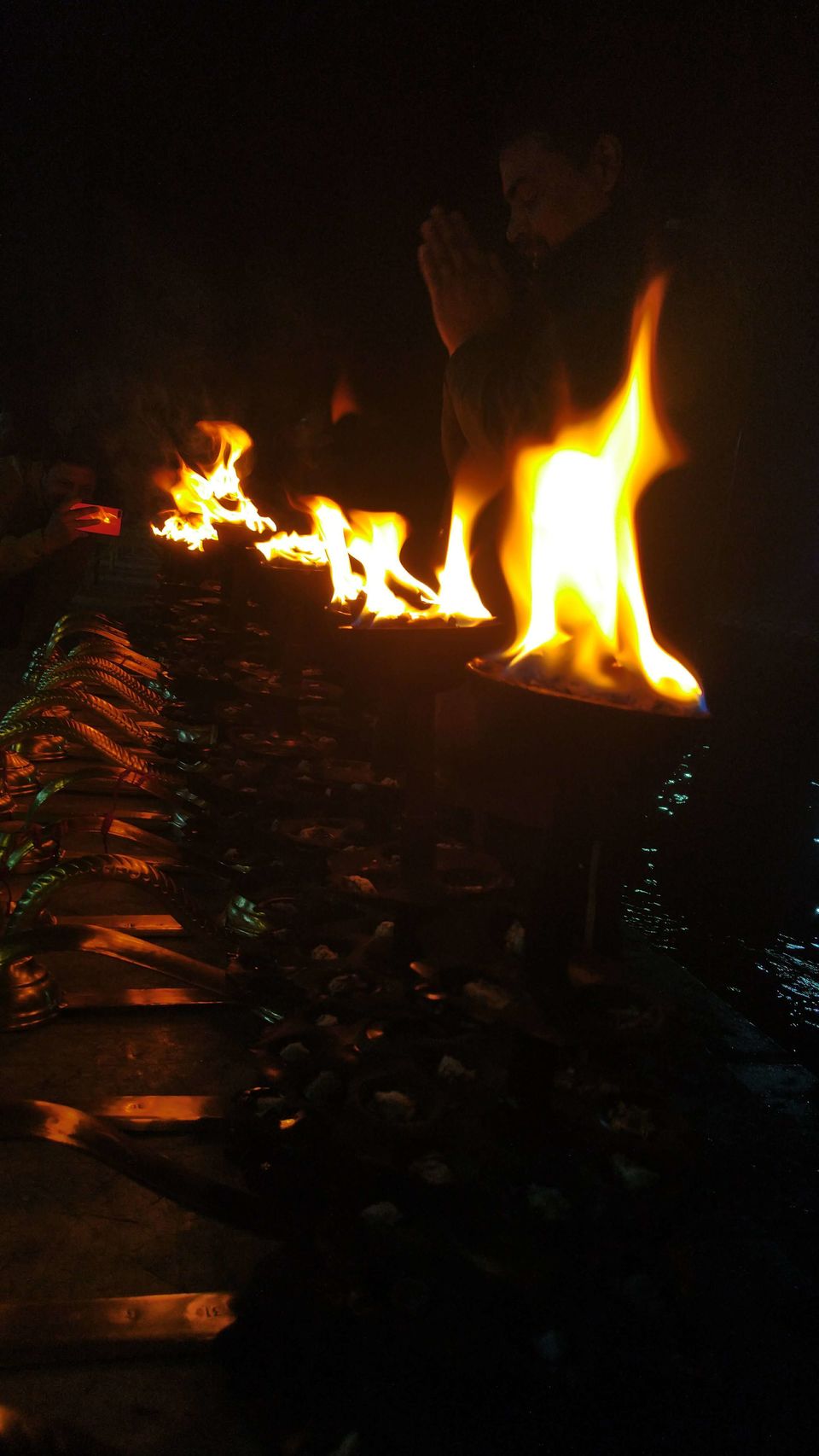 Photo of Triveni Ghat, Mayakund, Rishikesh, Uttarakhand, India by Maitray Parikh