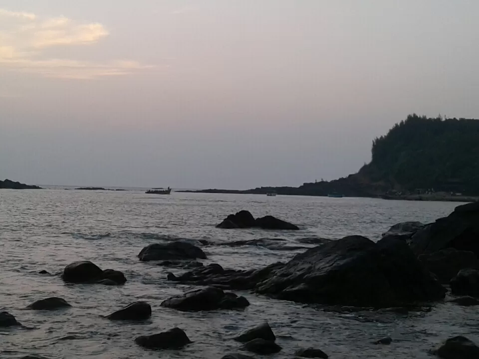 Photo of kuddle beach,Om Beach & Main Beach by Nikhat Qureshi