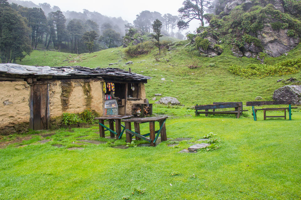 Photo of Book A Ticket To Manali But Get Down Right Before Aut Tunnel! 2/10 by Nidhi Sharma