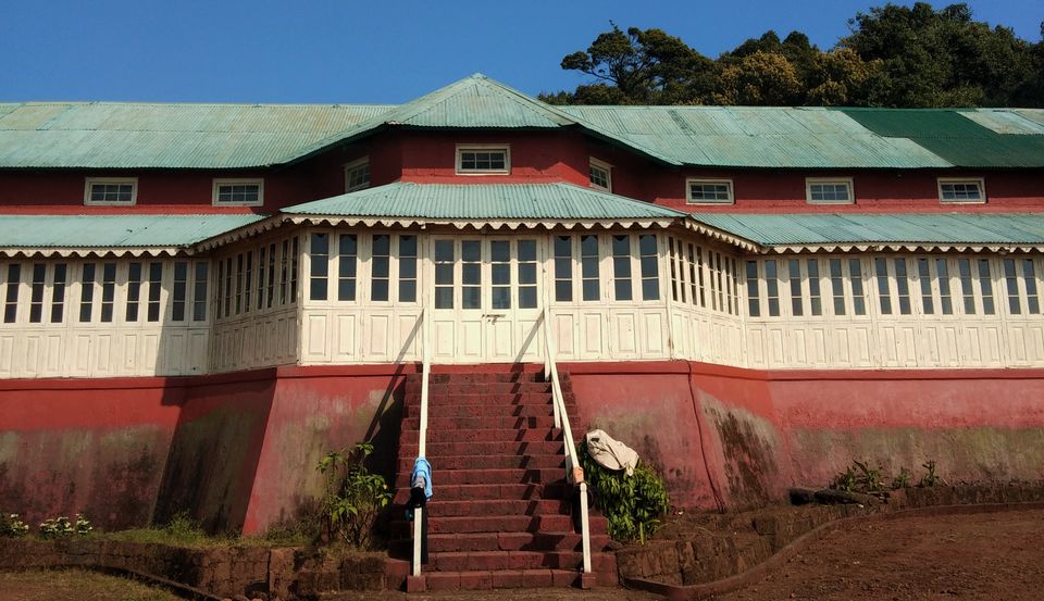 Photo of The hidden Morarji Castle in Mahabaleshwar by Bhataku's Travel Tales