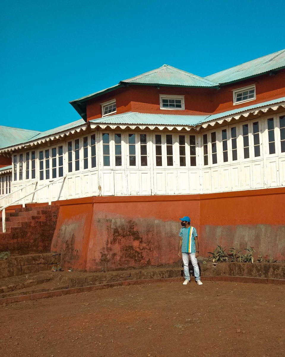 Photo of The hidden Morarji Castle in Mahabaleshwar by Bhataku's Travel Tales