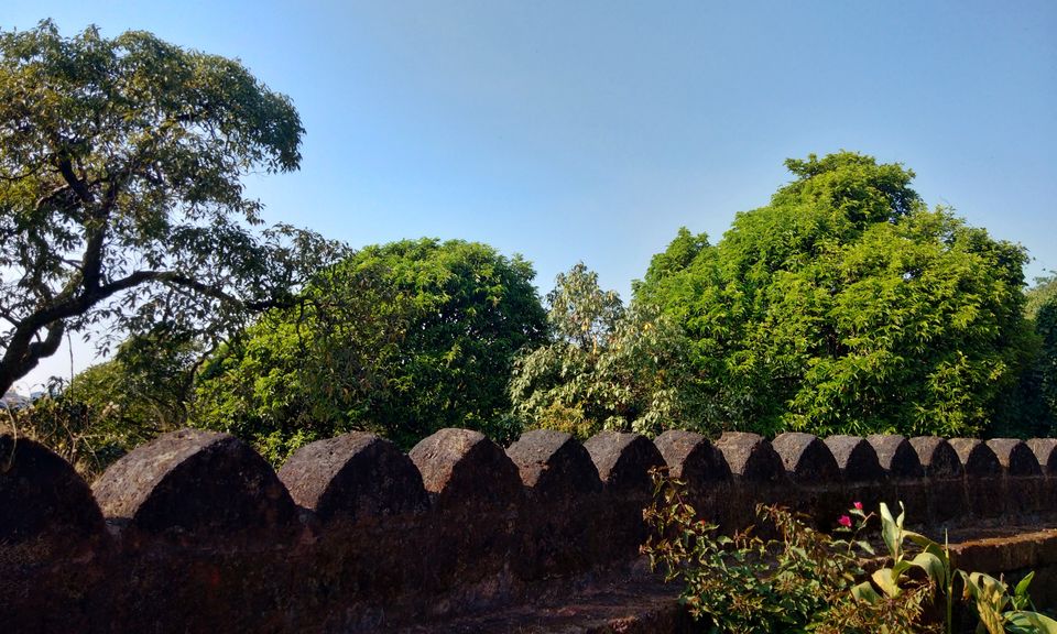Photo of The hidden Morarji Castle in Mahabaleshwar by Bhataku's Travel Tales