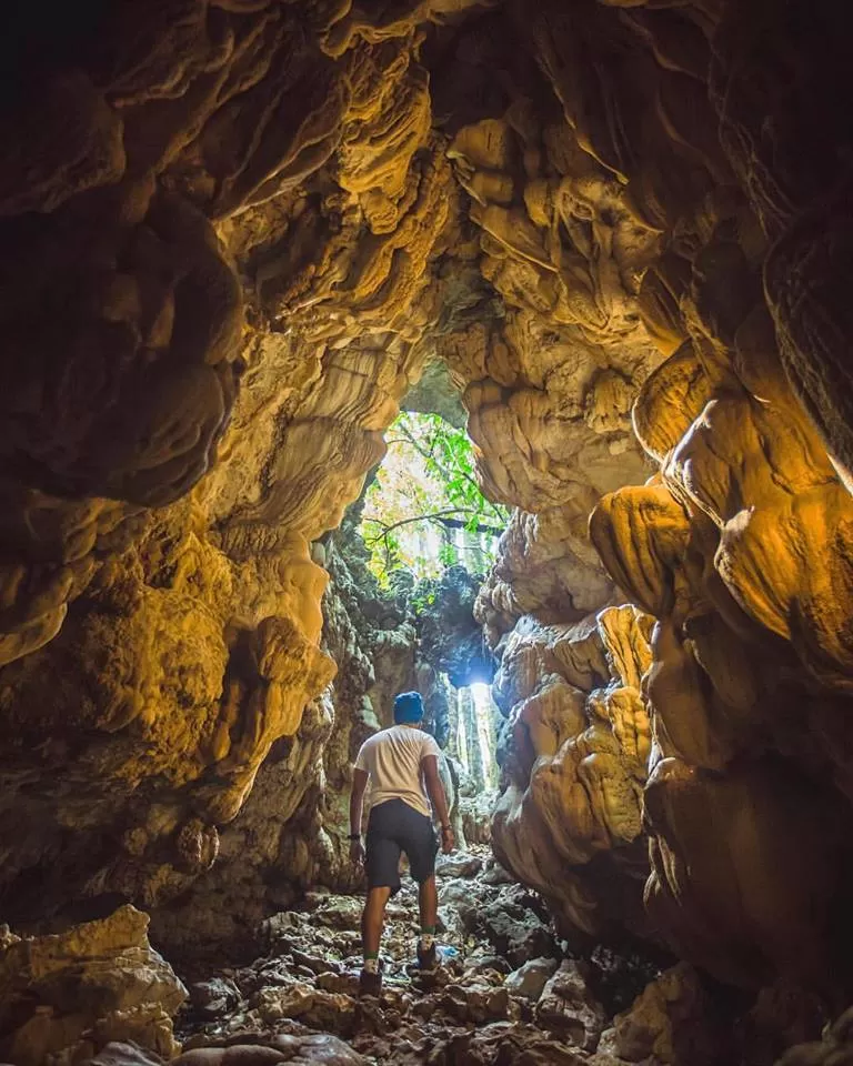 Photo of Cherrapunjee, Meghalaya, India by Ayan Das