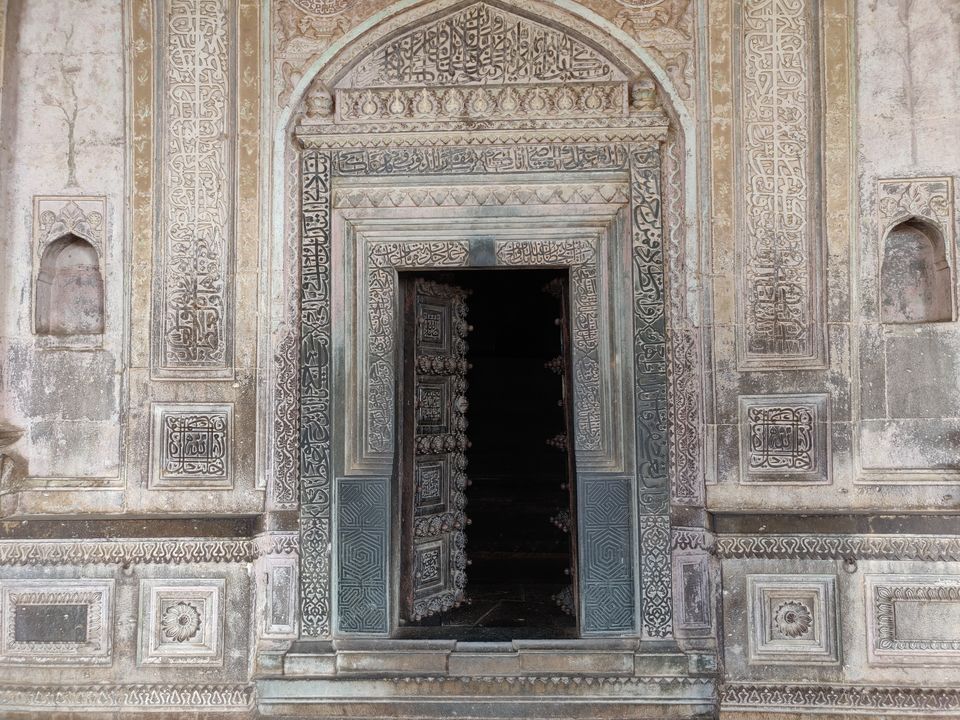 Photo of Road Trip on the North Karnataka Circuit Pune -Bijapur -Aihole-Pattadakal - Badami & Hampi by Aishwarya Rao