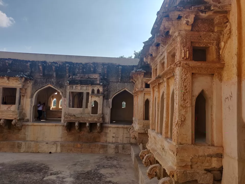 Photo of Queen's bath place, Karnataka, India by Aishwarya Rao
