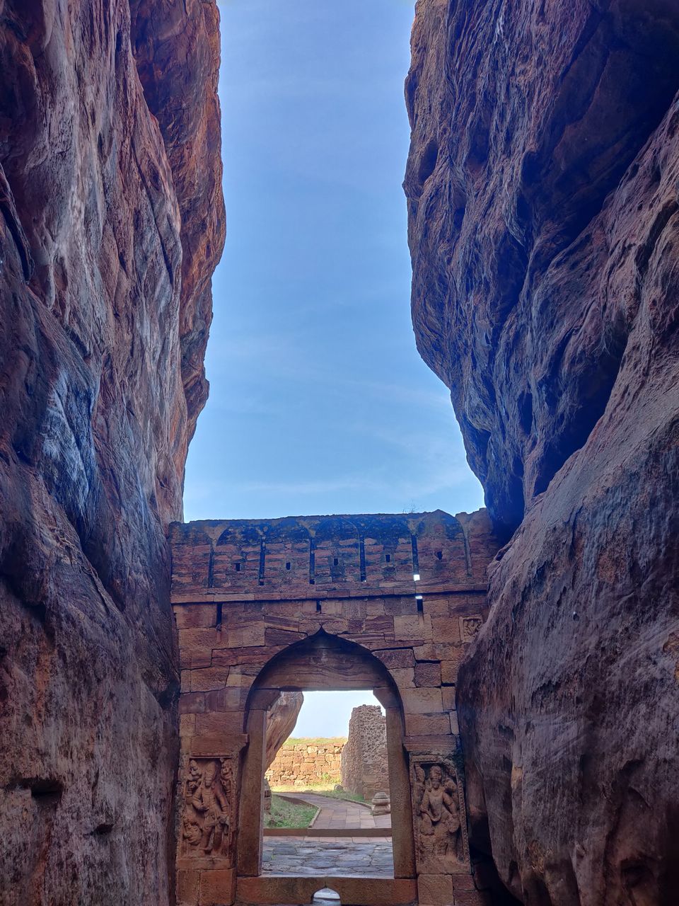 Photo of Badami Fort, Badami, Karnataka, India by Aishwarya Rao