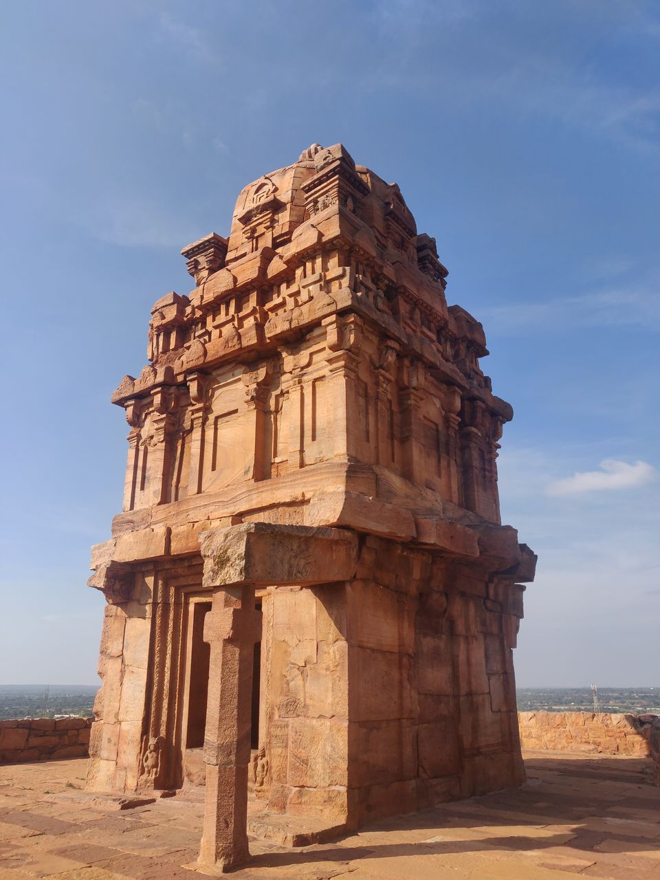 Photo of Badami Fort, Badami, Karnataka, India by Aishwarya Rao