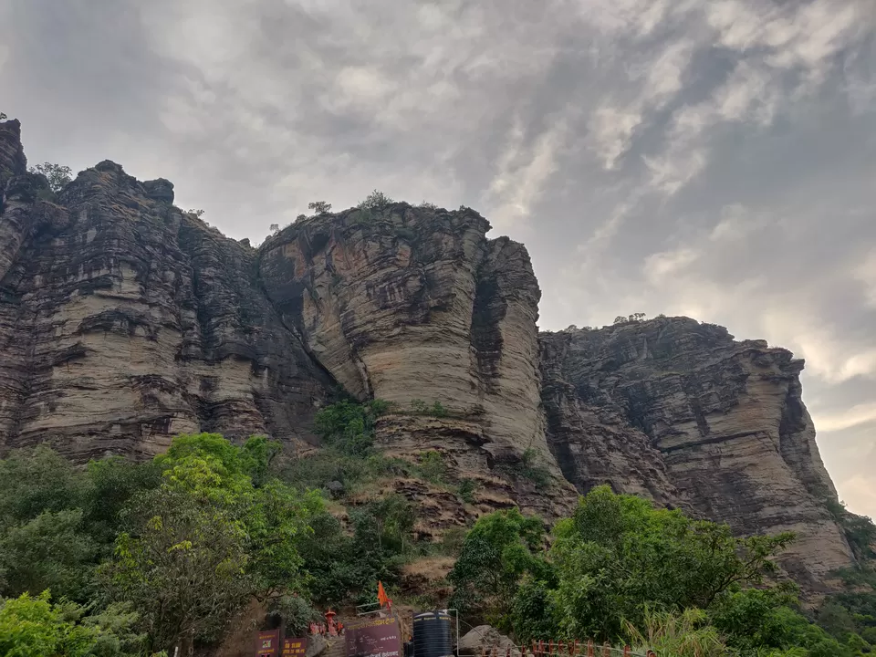 Photo of Panchmarhi Hill Station, Pachmarhi, Madhya Pradesh, India by Aishwarya Rao