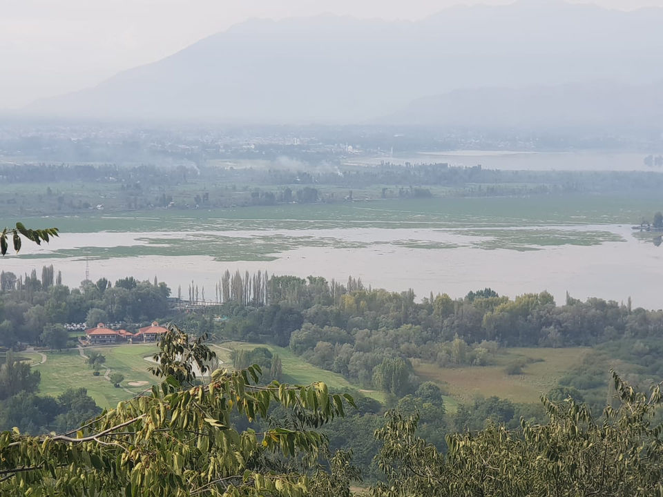 Photo of 4 Days Of Autumn In Jammu &Kashmir by Saheli Banerjee