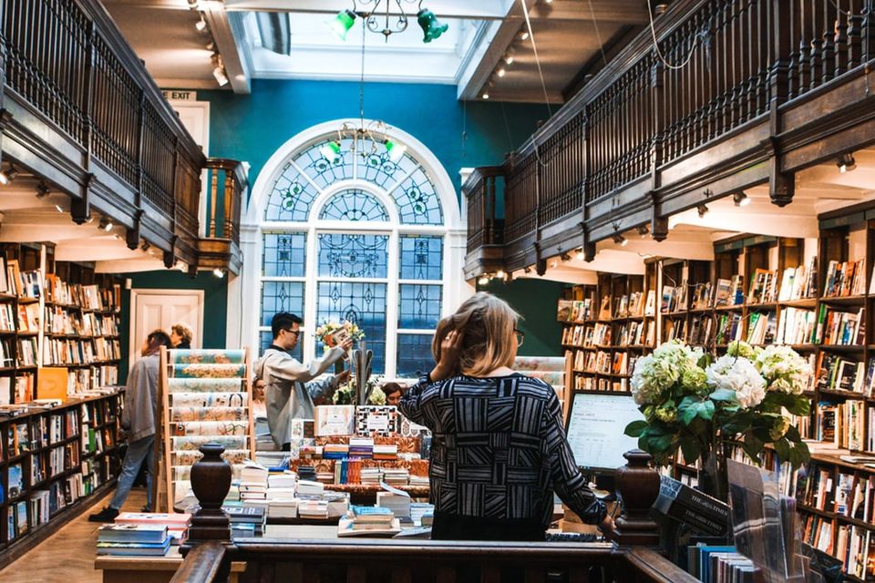 Photo of Explore 221B, Dickens Museum, Keats House & More At These Must-Visit Literary Landmarks! by Garima Kumar