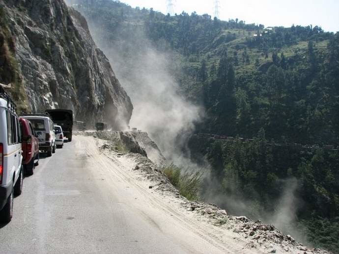 Photo of Leh Manali Highway, Tibetan Colony, Manali, Himachal Pradesh, India by Mayank Raj