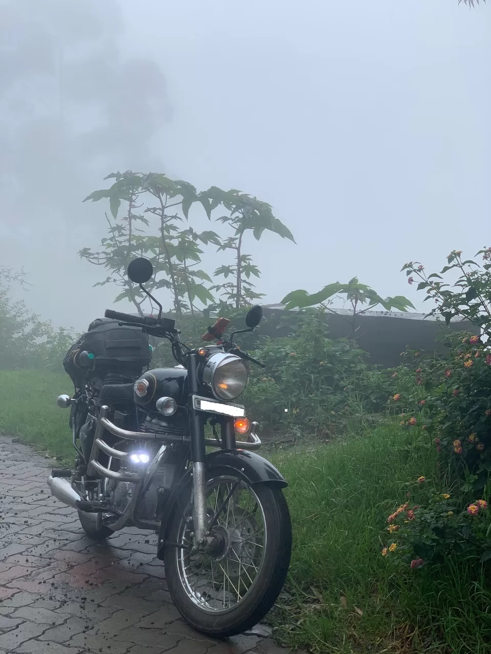 Photo of Coimbatore-Palani-Madurai-Kodaikanal-Pollachi-Palakkad Solo Trip in my RE (Oct 2019) by SoulRider