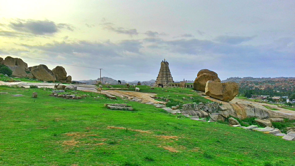 Photo of Hampi, Karnataka, India by Thunder Trails