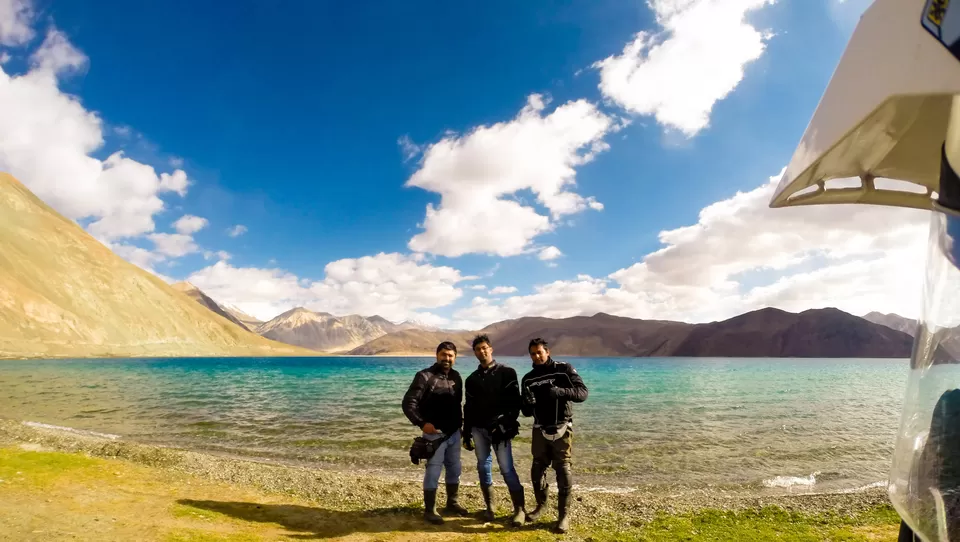 Photo of Pangong Lake by Thunder Trails
