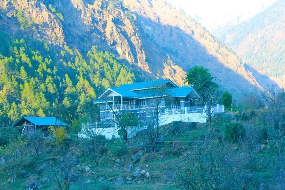 Photo of Himachal Pradesh, India by Dipen Shukla