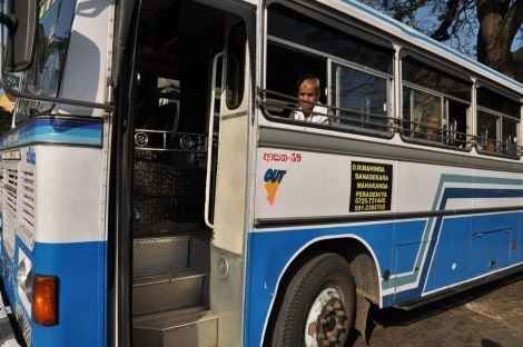 Photo of Travel by Bus in Sri Lanka… the challenge! by Catarina Piedade