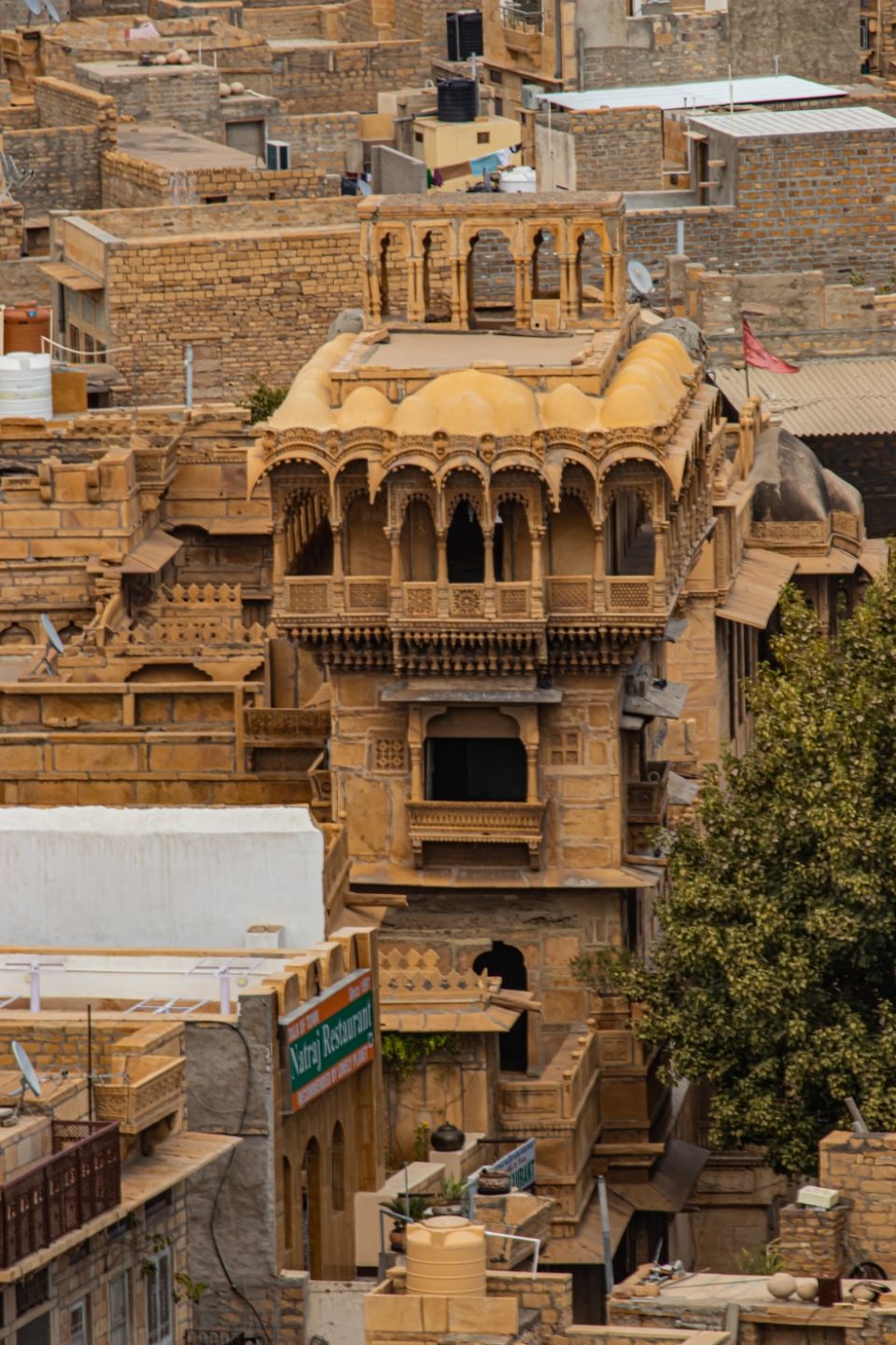 Photo of Jaisalmer Fort, near Gopa CHOCK, Dhibba Para, Manak Chowk, Amar Sagar Pol, Jaisalmer, Rajasthan, India by Himanshu Aggarwal