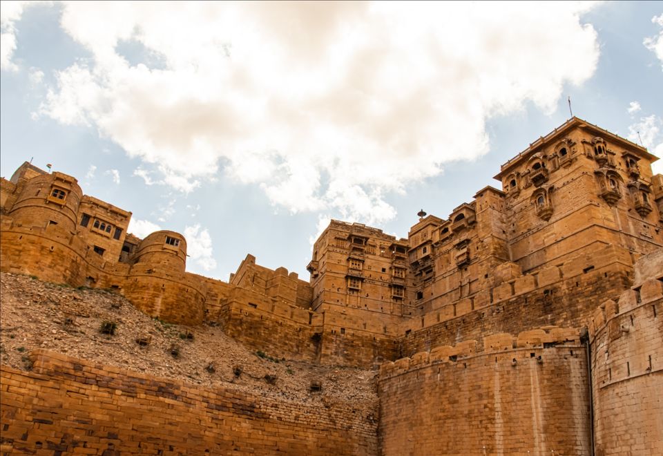 Photo of Jaisalmer Fort, near Gopa CHOCK, Dhibba Para, Manak Chowk, Amar Sagar Pol, Jaisalmer, Rajasthan, India by Himanshu Aggarwal