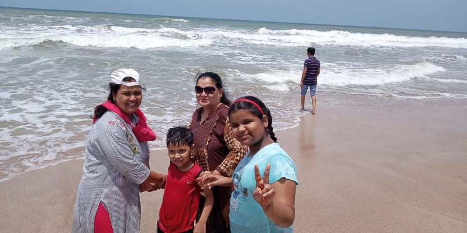 Photo of Madhavpur Beach, Porbandar - Veraval Highway, Madhavpur, Gujarat, India by Shipra Sharma