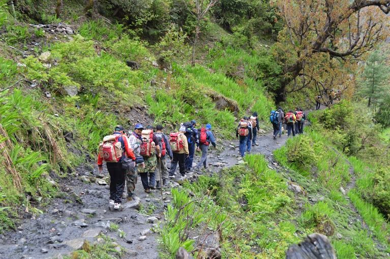 Photo of Story of a Himalayan dream called Sar Pass 3/32 by Vachana Shetty