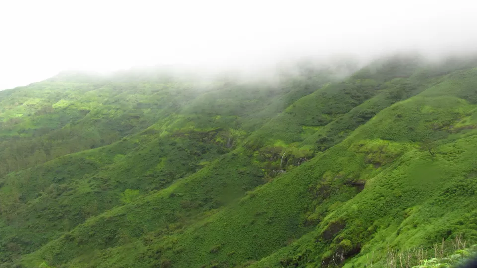 Photo of Torna Fort, Torna Foot Road, Charhat Wadi, Maharashtra, India by Vachana Shetty