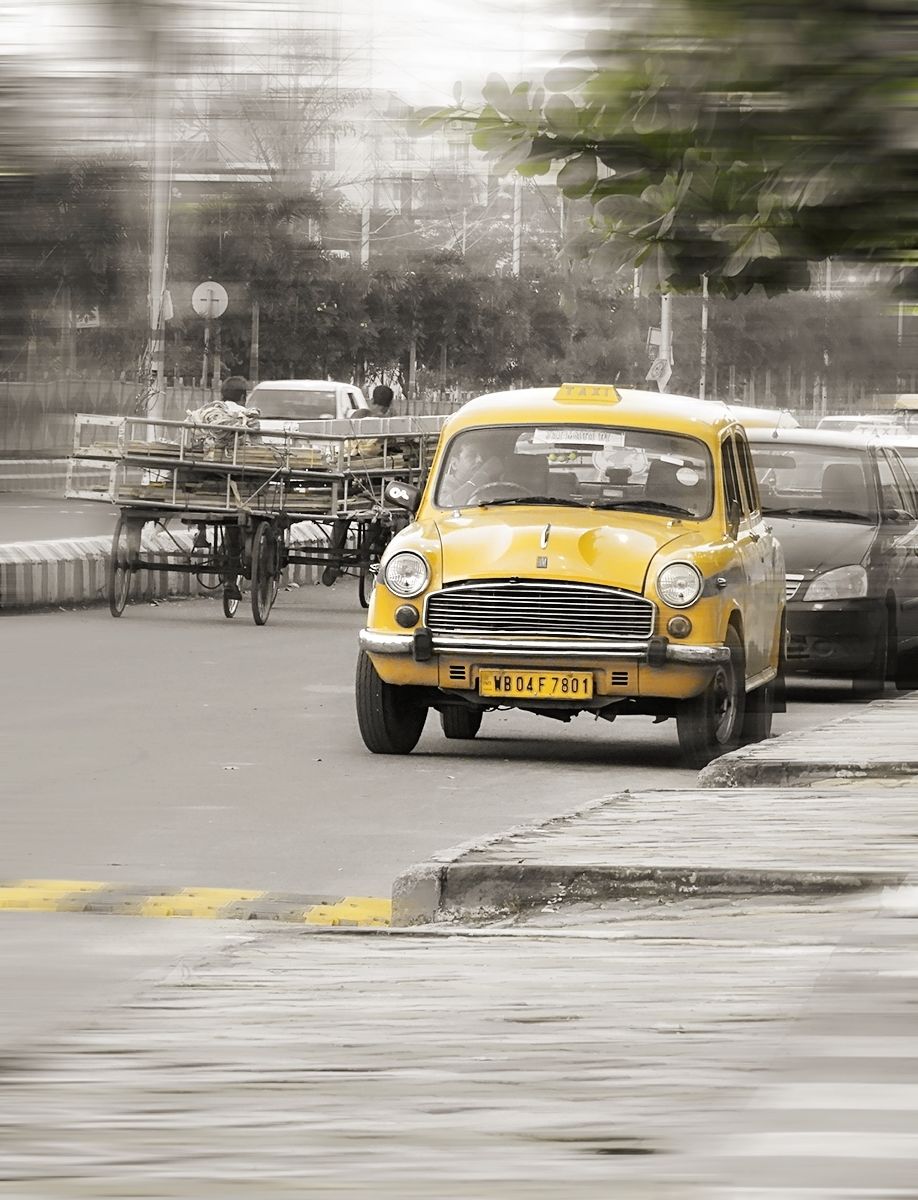Photo of Kolkata, West Bengal, India by Vikram Pandey