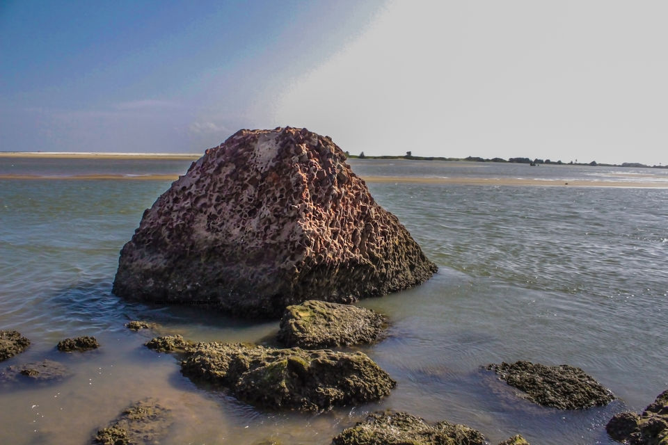 Photo of Alamparai Fort, Edaikazhinadu, Tamil Nadu, India by GOUTHAMKUMAR JANAKIRAMAN