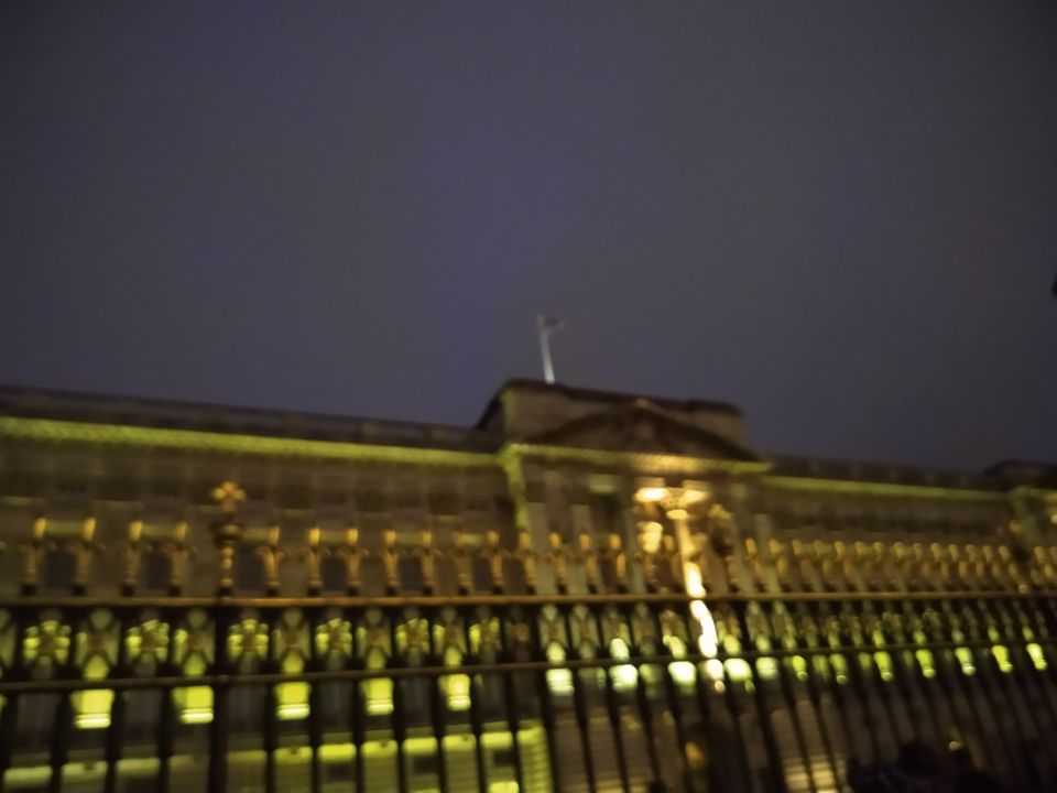 Photo of London by Sameer Tawde