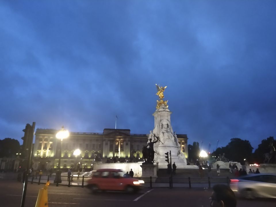 Photo of London by Sameer Tawde