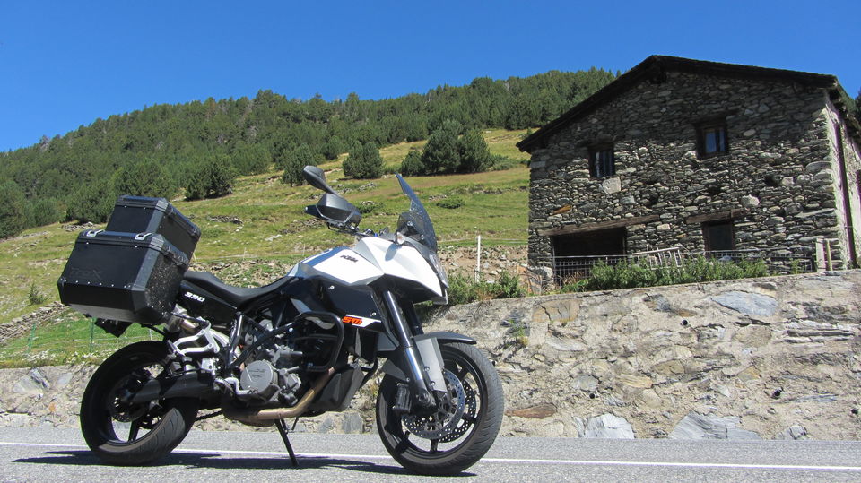 Photo of De mota até aos Alpes 3/35 by Bernardo