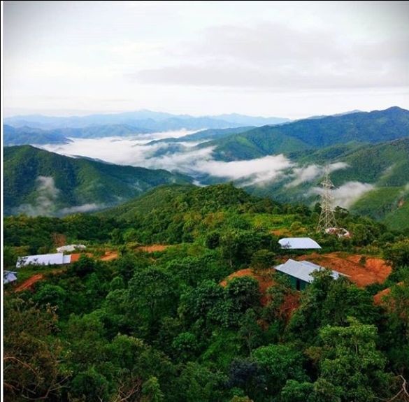 Photo of मोरेह: भारत-म्यांमार सीमा की ये जगह घुमक्कड़ों के लिए है एक ऑफबीट डेस्टिनेशन by Deeksha