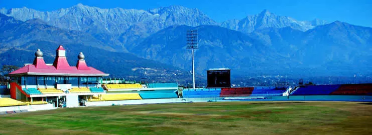 Photo of धर्मशाला, Himachal Pradesh, India by Deeksha