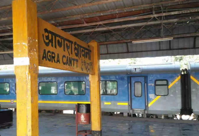 Photo of आगरा कैंट रेलवे स्टेशन, Agra Cantt, Idgah Colony, Agra, Uttar Pradesh, India by Deeksha