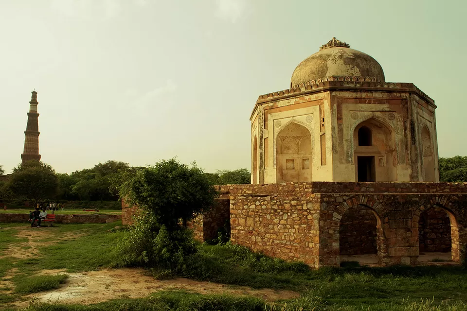 Photo of Mehrauli Archaeological Park, Christian Colony, Mehrauli, New Delhi, Delhi, India by Mani Mehra