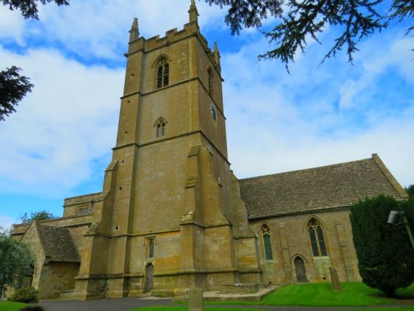 Photo of A Day in Stow on the Wold in the English Cotswolds 4/8 by Brook