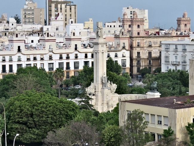 Photo of Cadiz, Spain: History, Architecture, Beaches, and Gardens by Brook