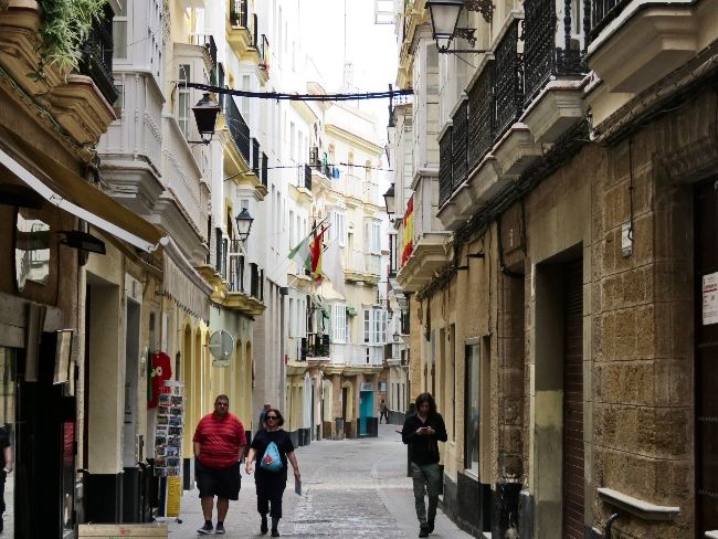 Photo of Cadiz, Spain: History, Architecture, Beaches, and Gardens by Brook