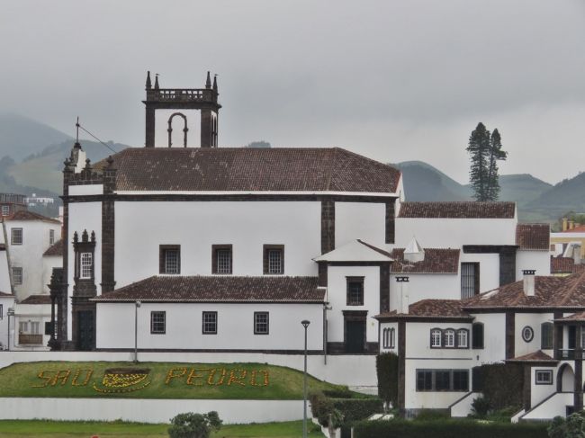 Photo of A Rainy Walk Through Ponta Delgada, Azores by Brook
