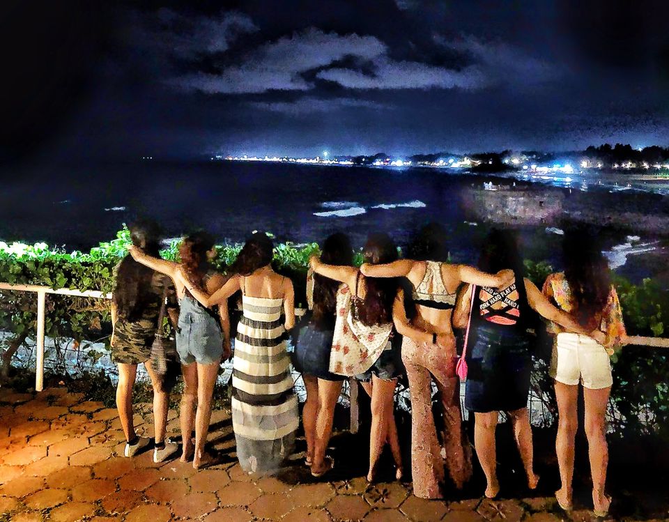 Photo of Travelling With Seven of My Girlfriends Proved to Be the Best Decision of My Adult Life! by Himani Sahni