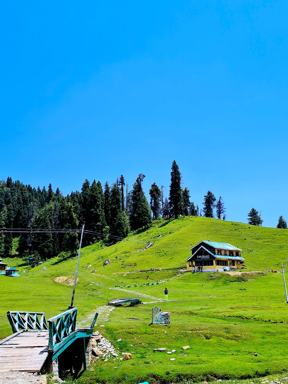 Photo of Kashmir in 2021! All You Need To Know: Covid Guidelines, Where to Stay & Other Secret Tips 6/10 by Himani Sahni