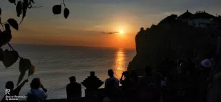 Photo of Uluwatu Temple, Pecatu, Badung Regency, Bali, Indonesia by nomadic_ab