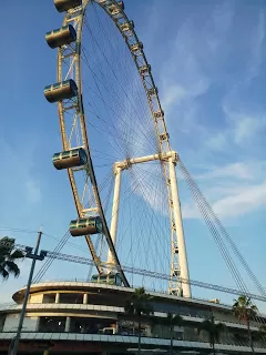 Photo of Raffles Avenue, Singapore Flyer, Singapore by nomadic_ab