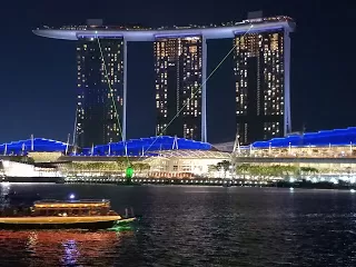 Photo of Fullerton Road, Merlion Park, Singapore by nomadic_ab