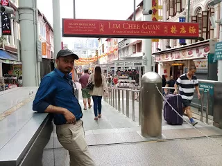 Photo of Chinatown MRT Station, New Bridge Road, Singapore by nomadic_ab